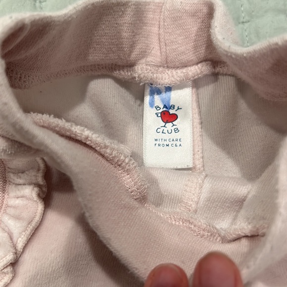 2 pairs of baby pants - Picture 7 of 7